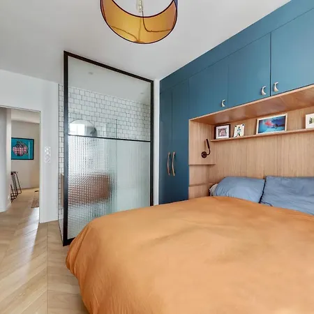 Very Elegant And Modern Apt In Paris פריז