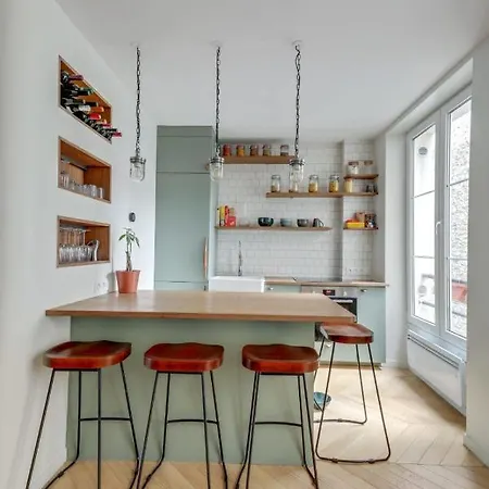 Very Elegant And Modern Apt In Paris דירה *