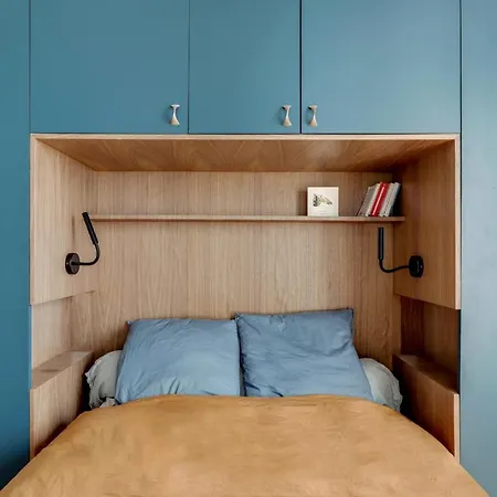 Very Elegant And Modern Apt In Paris פריז